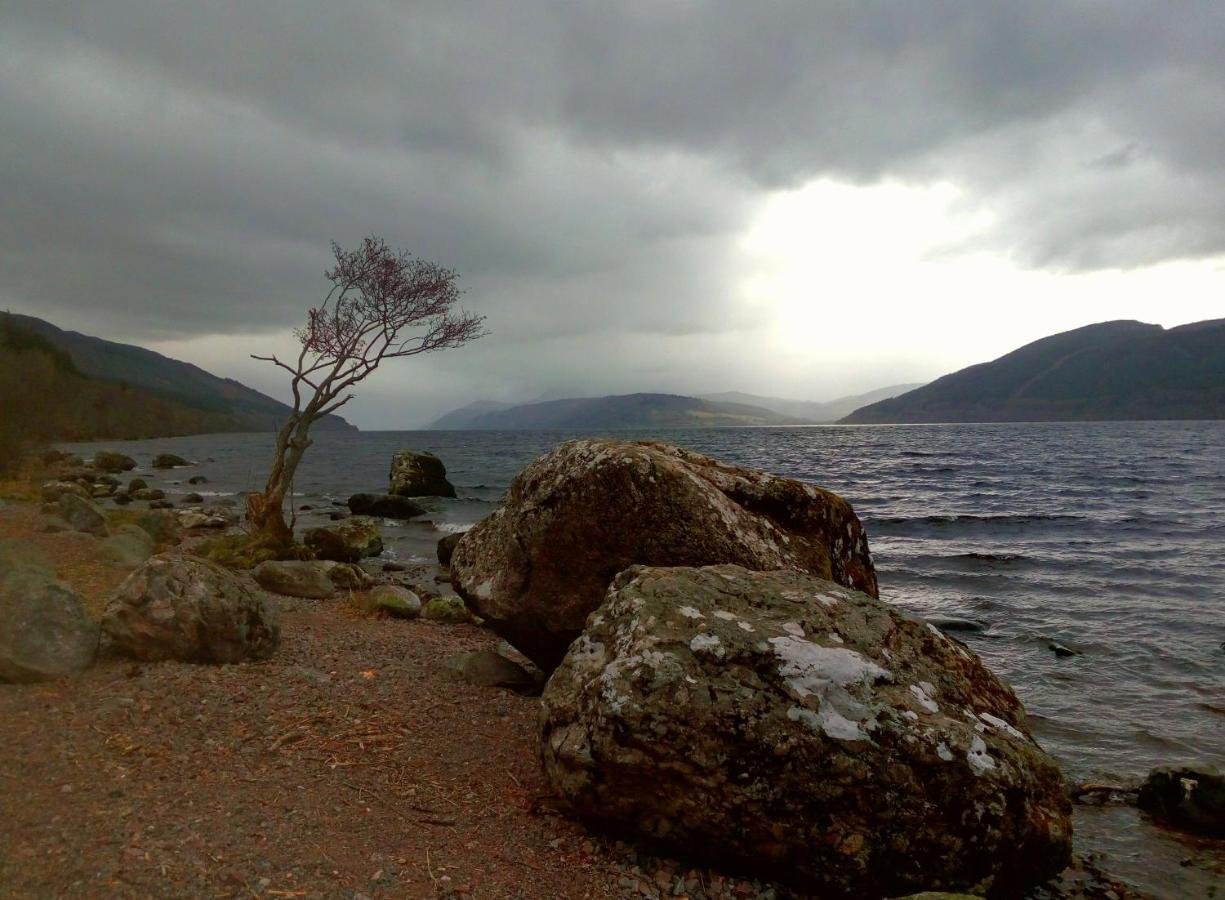 Hotel Sunrise House Inverfarigaig Exterior foto