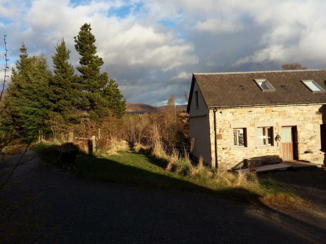 Hotel Sunrise House Inverfarigaig Exterior foto